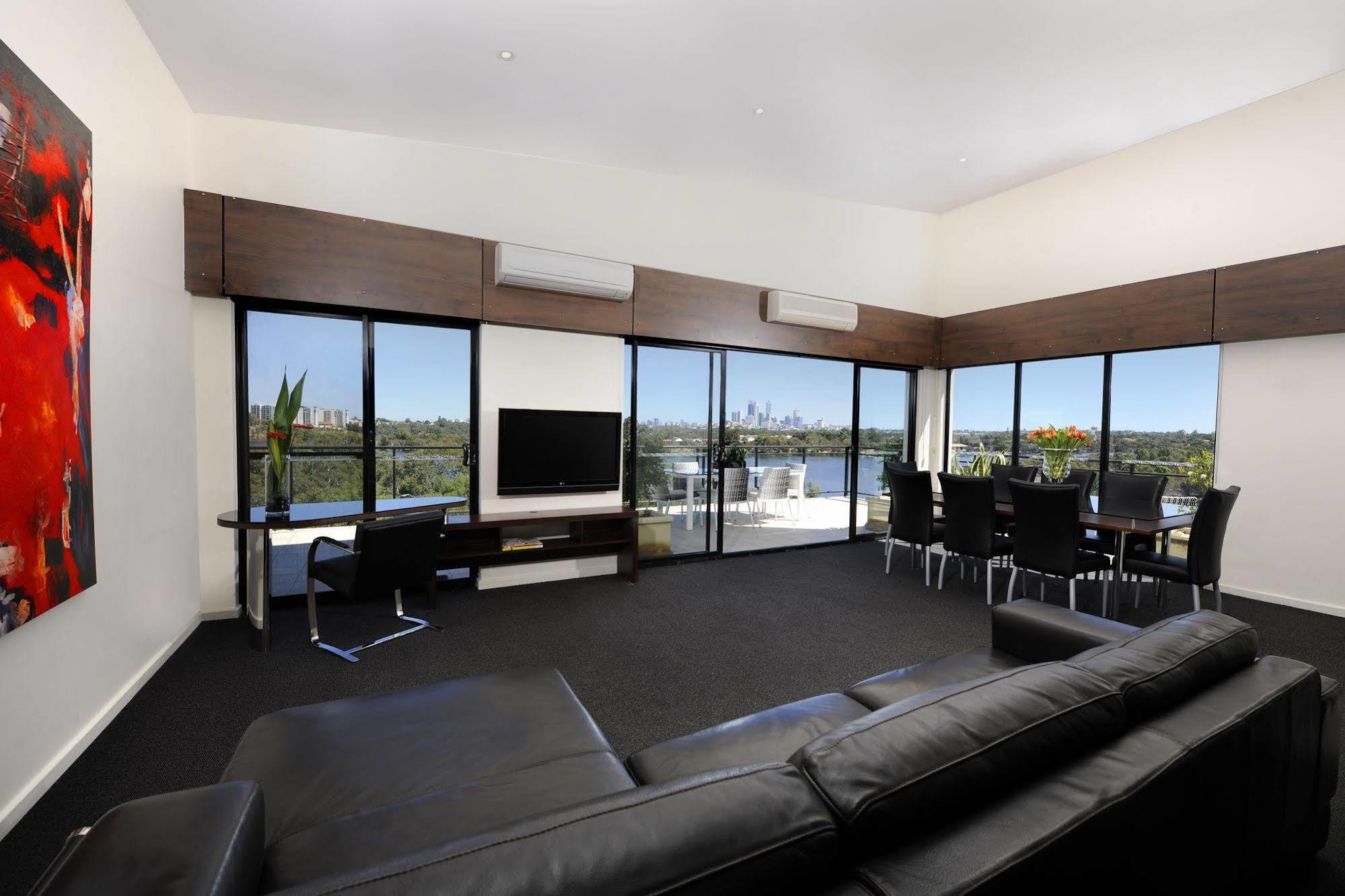 Assured Ascot Quays Apartment Hotel Perth Exteriör bild